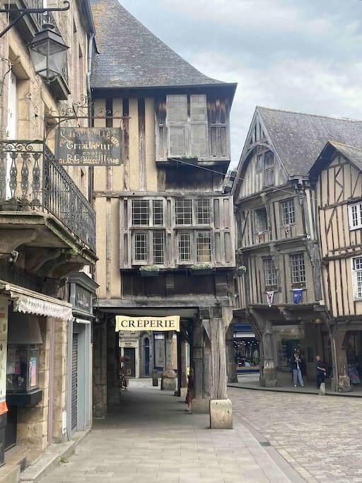 La Belle Consigne - Appartements Dinan Centre Gare Dış mekan fotoğraf